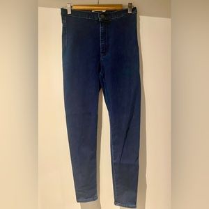 Women’s Levi’s Runaround Super Skinny Jeans